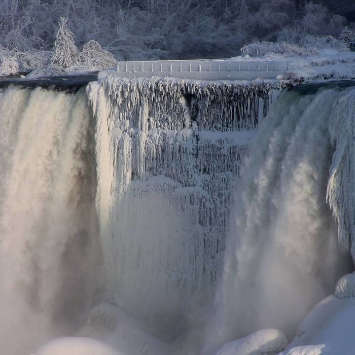 Frozen Niagara Falls