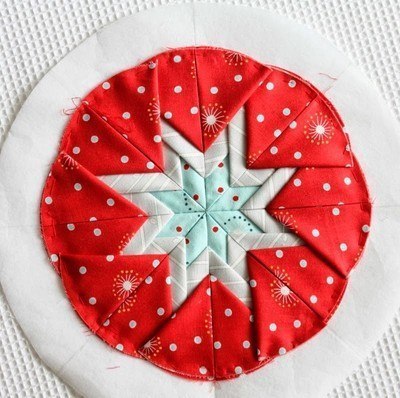 Подставка из лоскутков под горячее