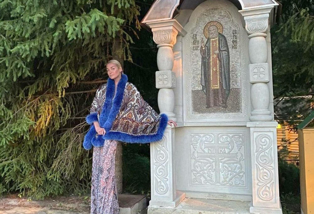 Чем заканчиваются прогулки по святым местам во время карантина