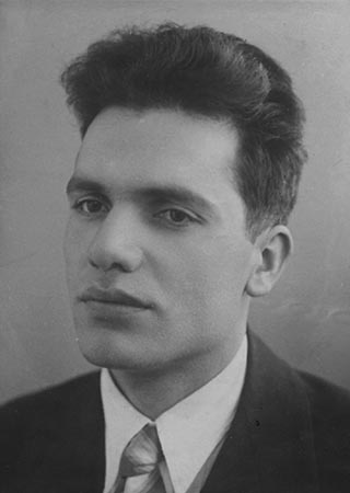 Трагедия семьи Сталина. Что стало с детьми и женами вождя Трагедия семьи Сталина. Что стало с детьми и женами вождя