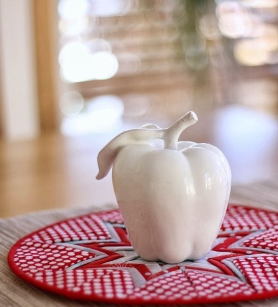 Подставка из лоскутков под горячее