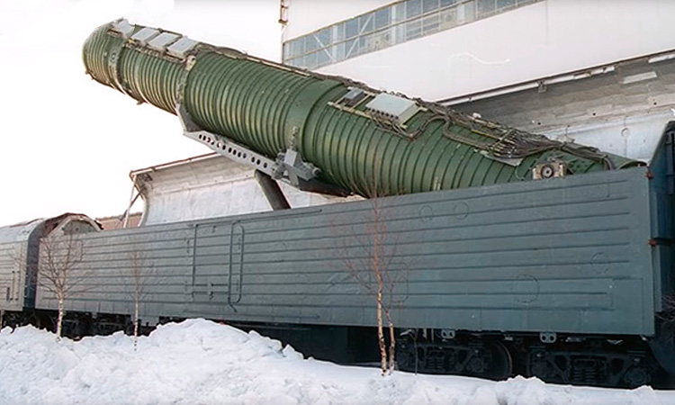 Россия готовит "Сатану-2" Россия готовит "Сатану-2"