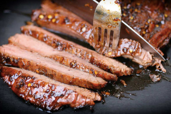 8 способов превратить фланк стейк в нежнейший кусок мяса