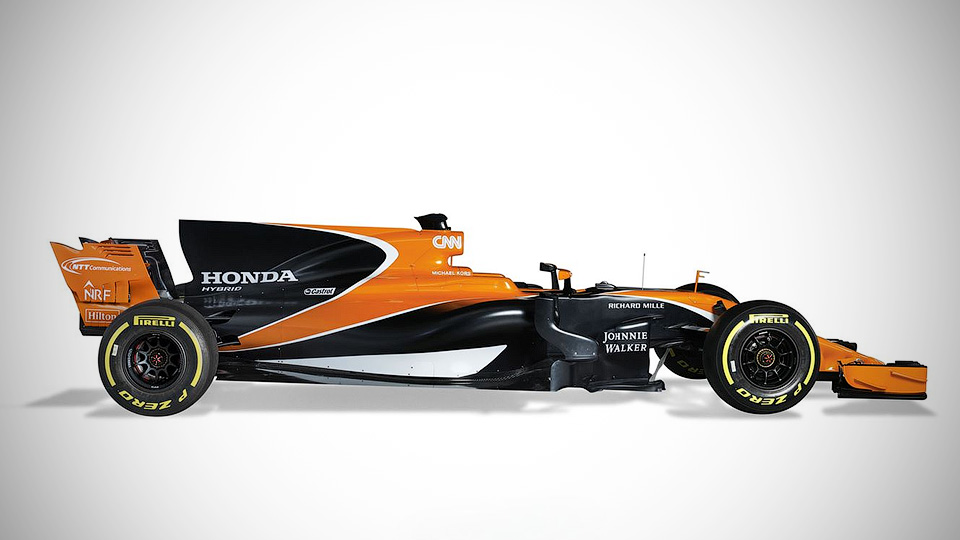 Эволюция болидов Формулы-1 McLaren в одной гифке