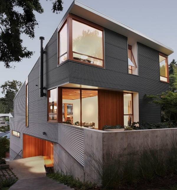 Облицовка фасадов домов металлическими панелями