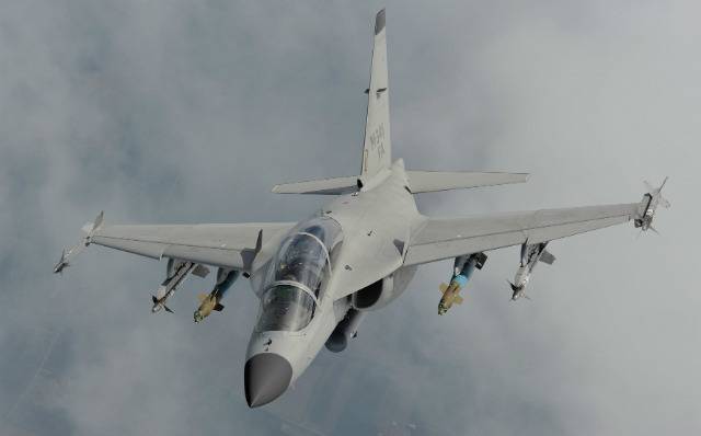 Итальянцы презентовали легкий истребитель M-346FA