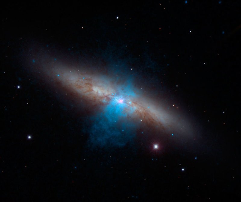 A estrela moribunda - um pulsar está a uma distância de cerca de 12 milhões de anos-luz do nosso sistema solar, um espaço interessante, beleza, ciência, foto