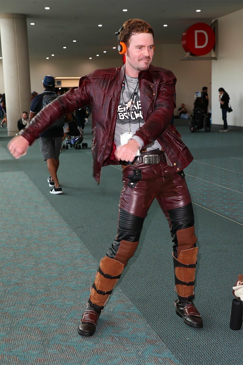 Фестиваль Comic Con International 2019 в Сан-Диего и его лучшие косплееры Фестиваль Comic Con International 2019 в Сан-Диего и его лучшие косплееры
(50 фото)