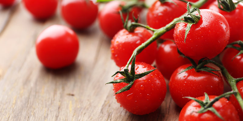 Употребление томатов может помочь защититься от заболеваний десен