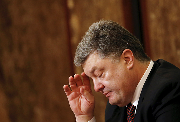 Президенту Украины Петру Порошенко придется подумать, как возвращать долги