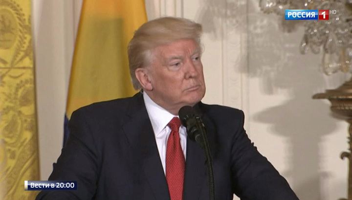Трамп покидает театр абсурда Трамп покидает театр абсурда