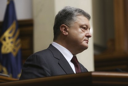 СМИ узнали о шестичасовом допросе Порошенко по делу о беспорядках на Майдане