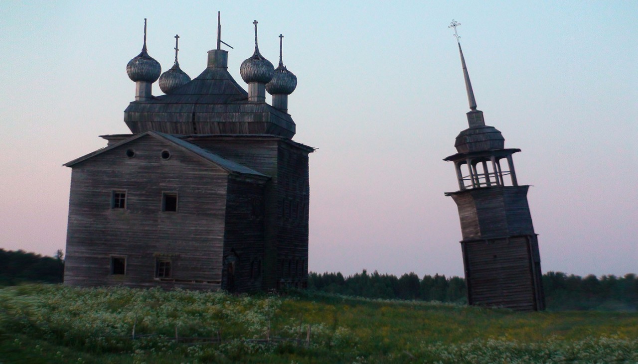 <p>Фото: © <a href="e;http://obsheedelo.ru/index.php/khramy-i-chasovni/katalog/regionalnye/item/796-khram-svyatitelya-nikolaya-chudotvortsa-v-d-yumizh"e; target="e;_blank"e;>obsheedelo.ru</a></p>