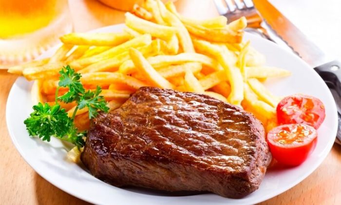 Жареное мясо - одно из любимых блюд Скорпиона. Жареное мясо - одно из любимых блюд Скорпиона.