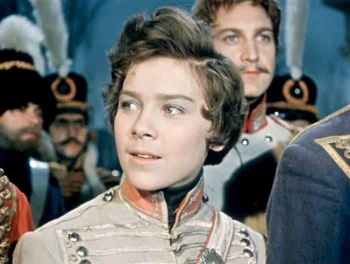 Лариса Голубкина в фильме *Гусарская баллада*, 1962 | Фото: kino-teatr.ru Ларисе Голубкиной – 80 лет: Чего зрители не знают о знаменитой актрисе