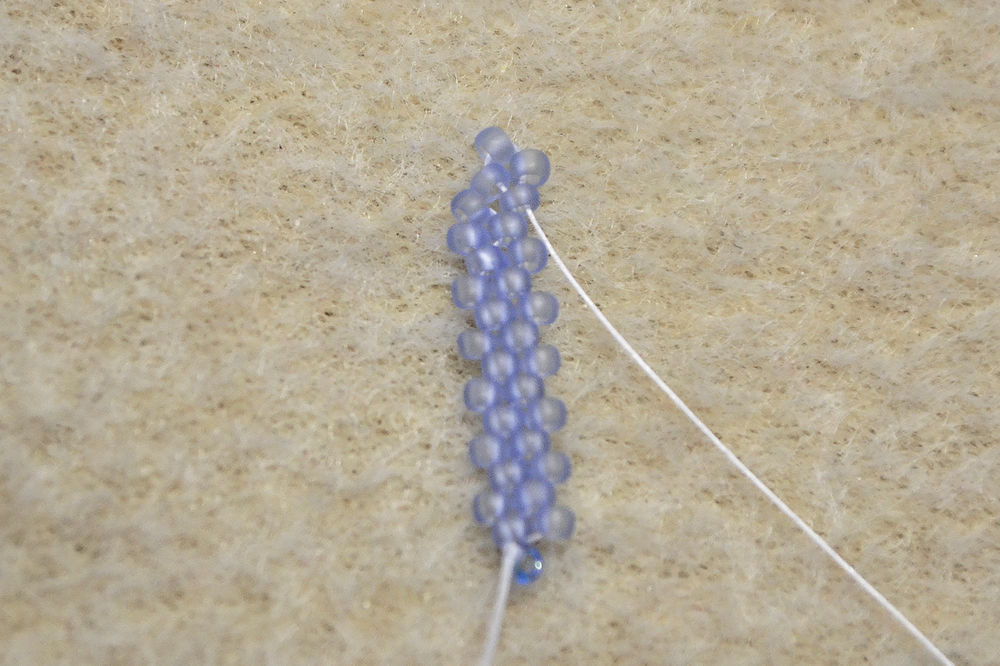 Создаем колье с цветком «Summer Blue» Создаем колье с цветком «Summer Blue»