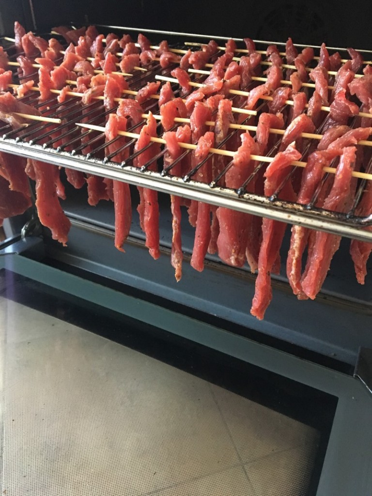 Простой рецепт сушеного мяса