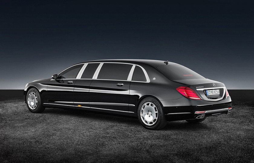Новый Mercedes-Benz Pullman не привезут в Россию к инаугурации президента Новый Mercedes-Benz Pullman не привезут в Россию к инаугурации президента