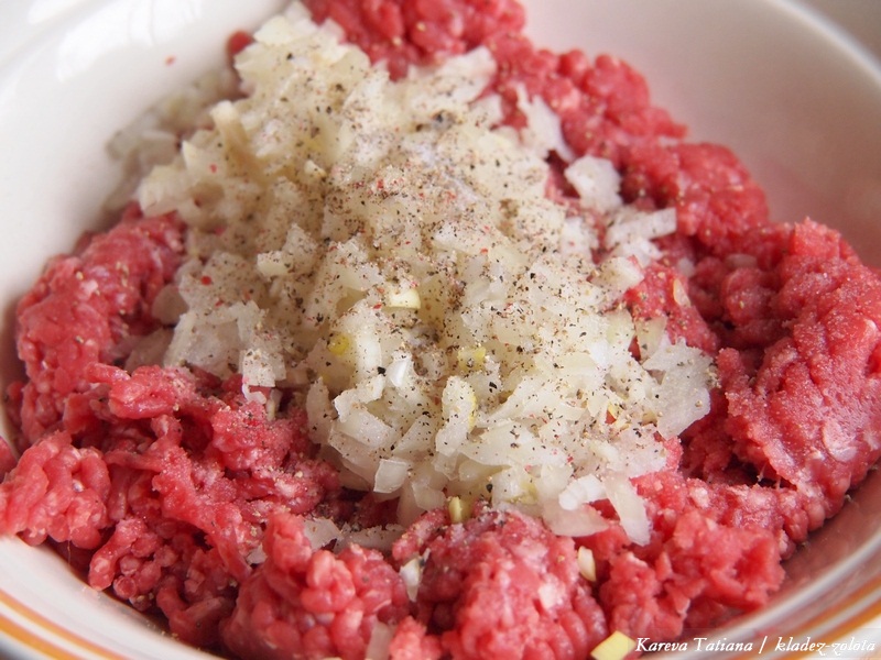 Рулет с яйцом и пряным картофелем Рулет с яйцом и пряным картофелем