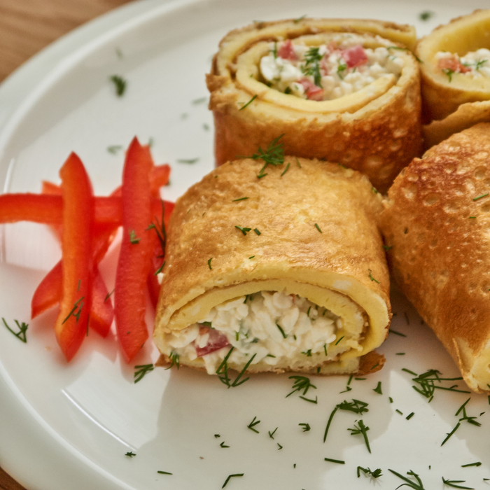 Яичные блинчики/рулетики с начинкой из творога. Рецепт, Кулинария, Яйца, Омлет, Блюда из яиц, Длиннопост