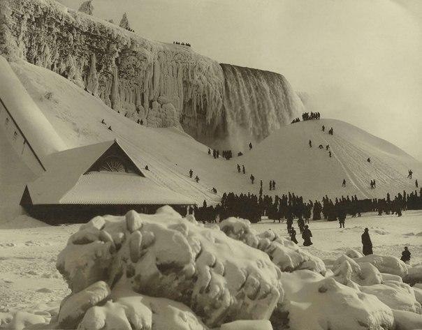 Вид на Ниагарский водопад зимой, 1885 год. Вид на Ниагарский водопад зимой, 1885 год. история, события, фото