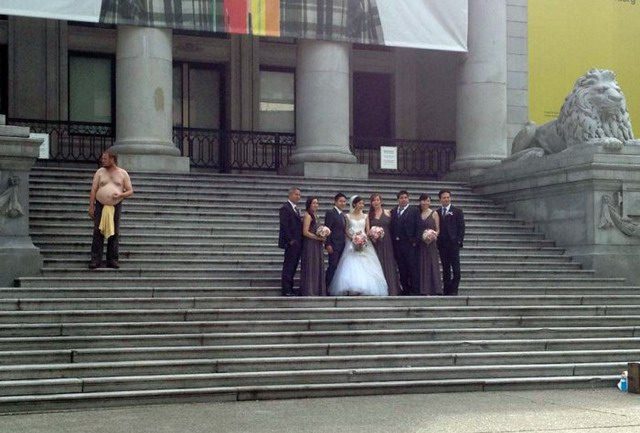 Такие фотобомбы точно были у всех. Верно? Такие фотобомбы точно были у всех. Верно?