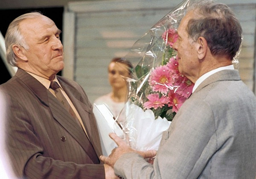 Звёзды советского кино в лихие 90-е Звёзды советского кино в лихие 90-е