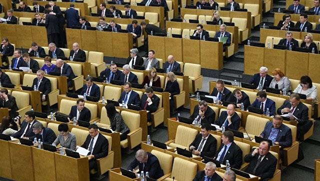 "Советские депутаты без зарплат работали эффективнее, чем нынешние – со сверхдоходами" "Советские депутаты без зарплат работали эффективнее, чем нынешние – со сверхдоходами"