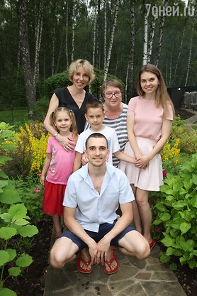 Поразила молодостью! Юлия Рутберг с размахом отметила 55-летний юбилей