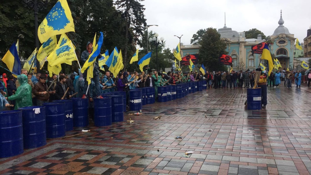 Киев трясет! Народ объявил о начале Майдана Киев трясет! Народ объявил о начале Майдана