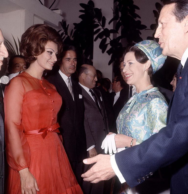 Sophia-Loren-meets-Princess-Margaret-at-the-Cannes-Film-Festival-in-1966-768x793.jpg Sophia-Loren-meets-Princess-Margaret-at-the-Cannes-Film-Festival-in-1966-768x793.jpg