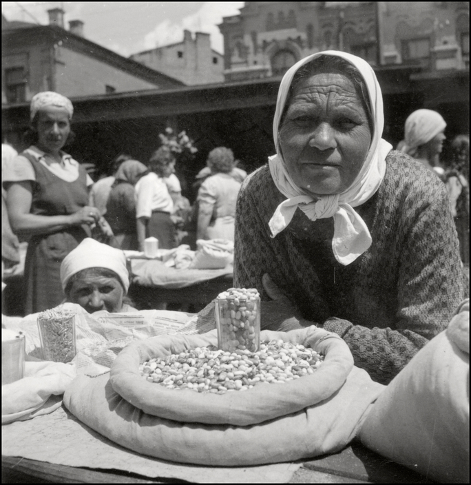 Оккупированный Киев в объективе классика ч/б фотографии Герберта Листа Оккупированный Киев в объективе классика ч/б фотографии Герберта Листа
