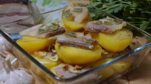 Фото к рецепту: Картошка с салом и чесноком, запеченная в духовке. Превосходный Гарнир - Быстро. Просто. Оригинально Фото к рецепту: Картошка с салом и чесноком, запеченная в духовке. Превосходный Гарнир - Быстро. Просто. Оригинально