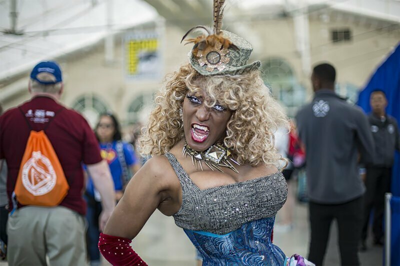 Фестиваль Comic Con International 2019 в Сан-Диего и его лучшие косплееры Фестиваль Comic Con International 2019 в Сан-Диего и его лучшие косплееры
(50 фото)