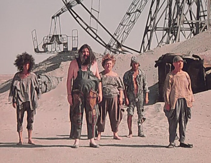 Кадр из фильма *Кин-дза-дза*, 1986 | Фото: kino-teatr.ru Кадр из фильма *Кин-дза-дза*, 1986 | Фото: kino-teatr.ru