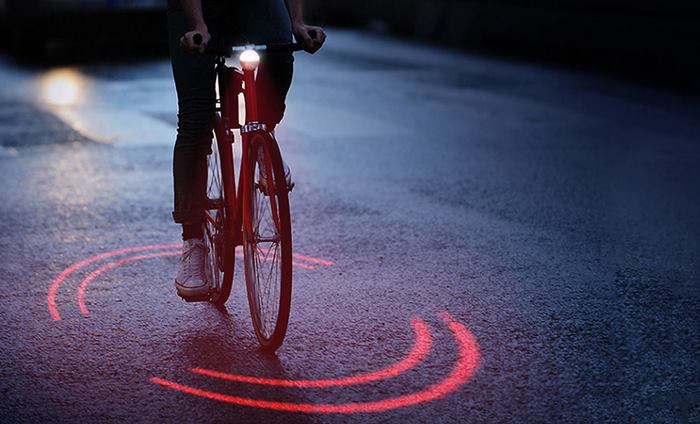 bicycle-safety-ring-red-light-bikesphere-michelin-4