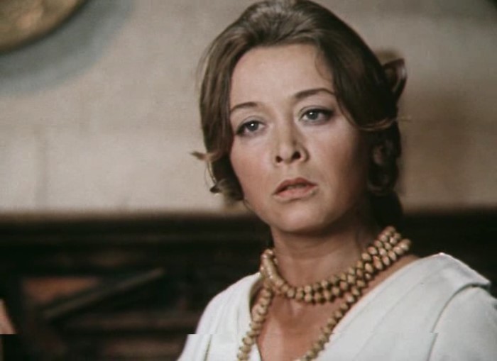 Маргарита Терехова в фильме *Благочестивая Марта*, 1980 | Фото: kino-teatr.ru Маргарита Терехова в фильме *Благочестивая Марта*, 1980 | Фото: kino-teatr.ru