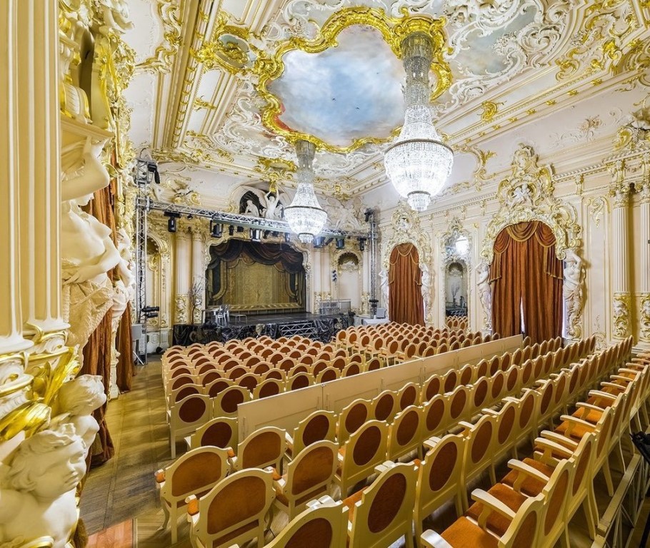 Особняк фон Дервизов в Санкт-Петербурге