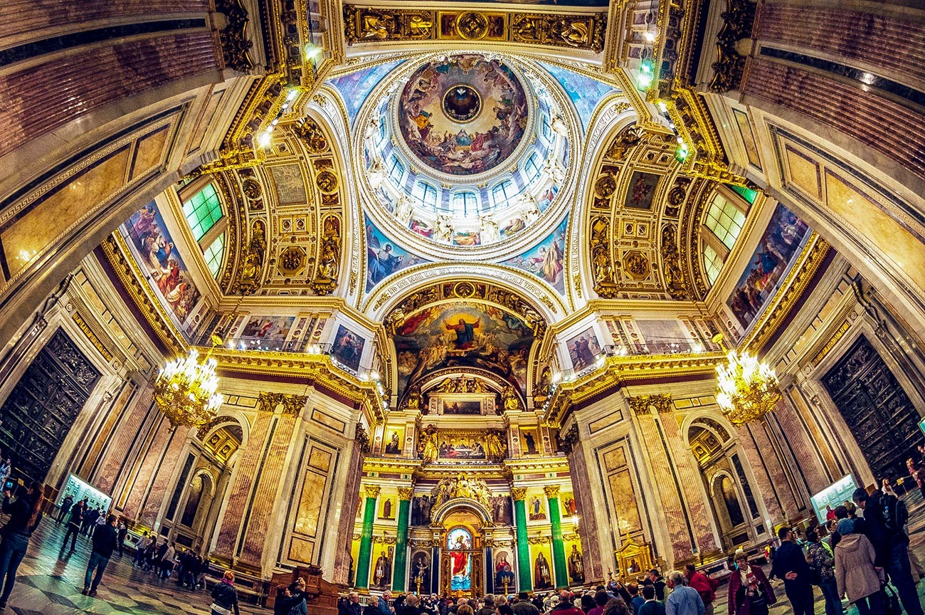10 зданий Санкт-Петербурга, сногсшибательных ИЗНУТРИ (ФОТО)
