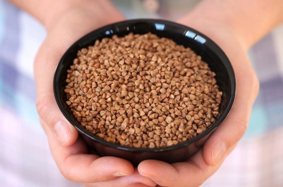 В Роспотребнадзоре посоветовали не увлекаться диетами весной