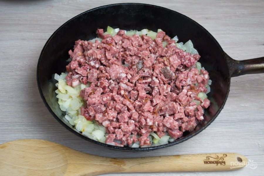 Солянка с колбасой Солянка с колбасой