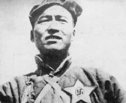 Знак «люнгтн»: когда красноармейцы носили свастику