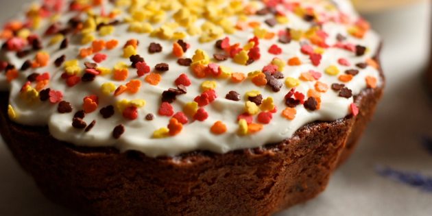 Супербыстрый овсяный кулич в микроволновке Супербыстрый овсяный кулич в микроволновке