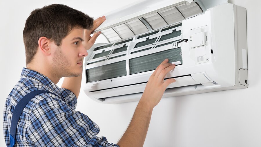 Врач рассказал о вреде неочищенных кондиционеров