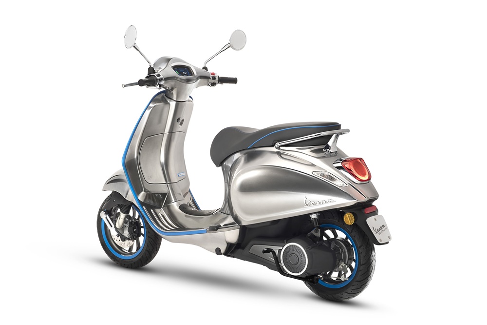 EICMA 2017: Электрический скутер Vespa Elettrica 2018