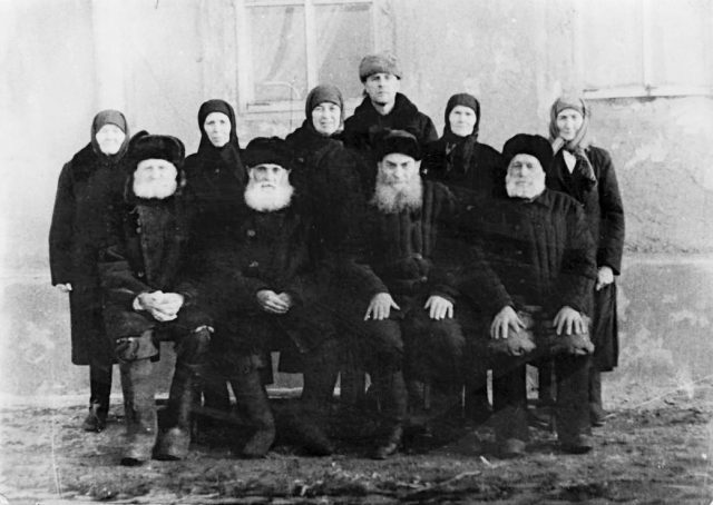 История скопцов. Зачем русские люди добровольно лишали себя гениталий и что они получали взамен История скопцов. Зачем русские люди добровольно лишали себя гениталий и что они получали взамен