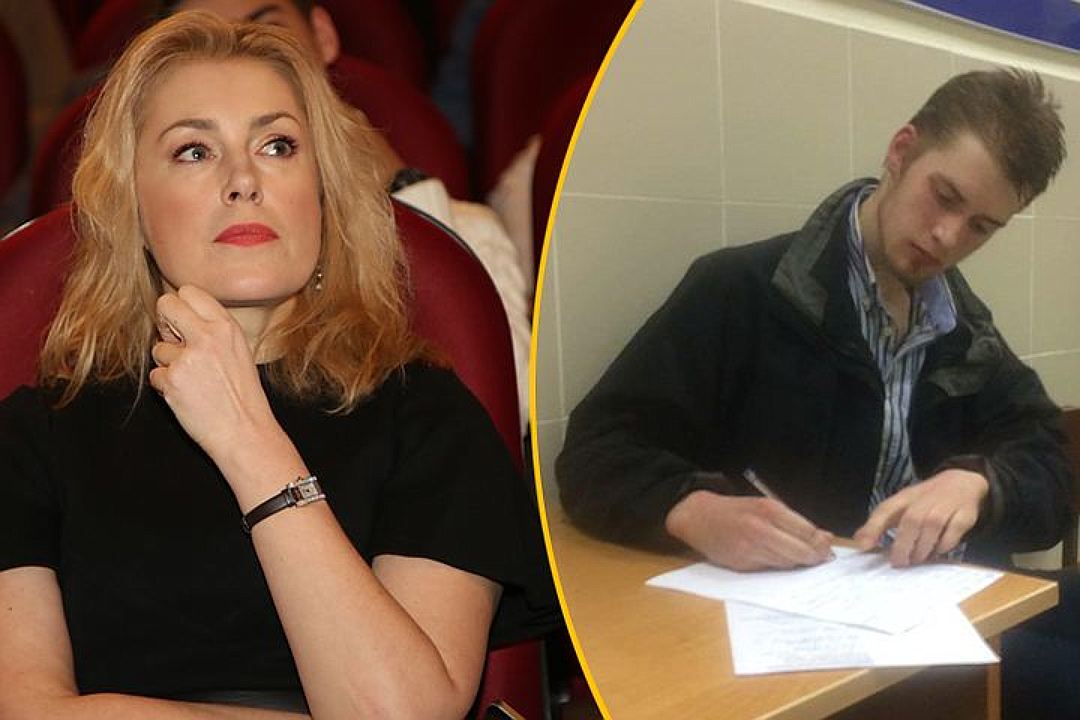 Сын Марии Шукшиной Макар оказался в отделе полиции Фото: Борис КУДРЯВОВ, twitter.com/abunyasha