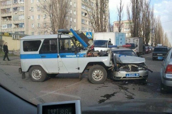 А виноват будет кто-то другой Идиотия во всей своей красе
(16 фото)