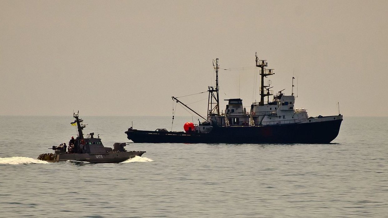 Эксперт: «Украинские корабли в Керчи – начало предвыборной кампании президента Порошенко». ФАН-ТВ