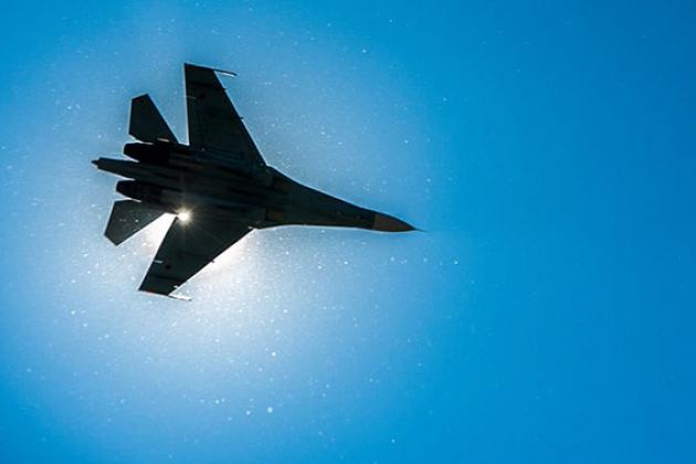 Российские Су-35 перехватили израильские истребители F-35i "Adir" Российские Су-35 перехватили израильские истребители F-35i "Adir"